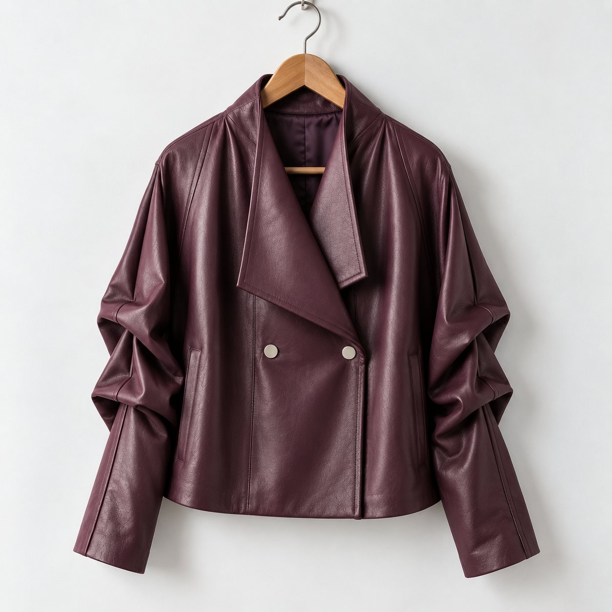 The Cassis Loose-Fit Leather Jacket