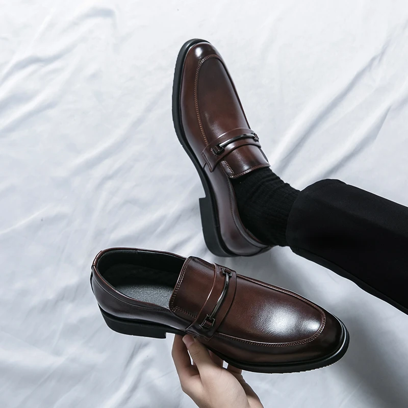 Elliot Classic Leather Loafers