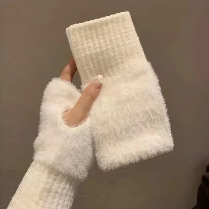 Luna Soft Half-Finger Gloves