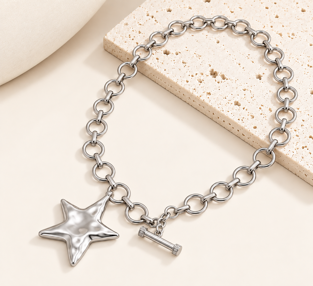 The Nova Star Choker