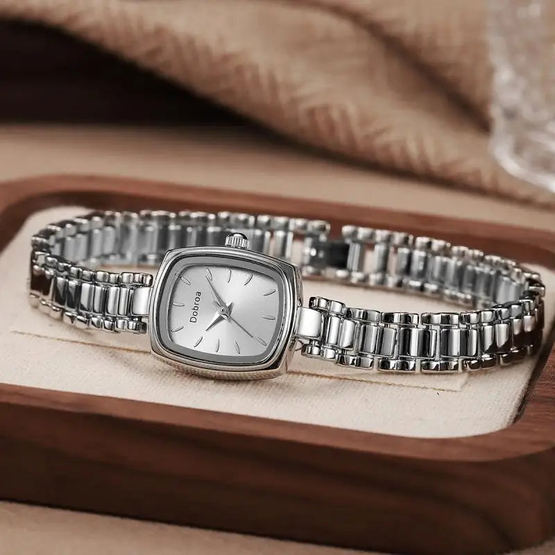 Aveline Square Watch