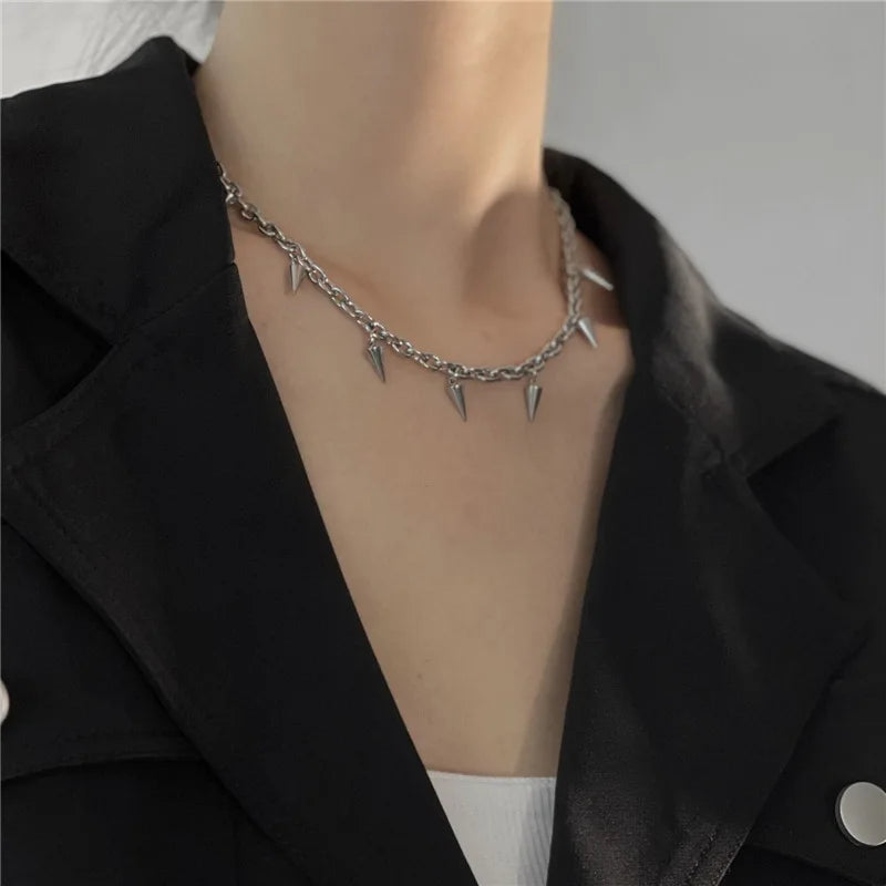 Axel Wolf Tooth Choker