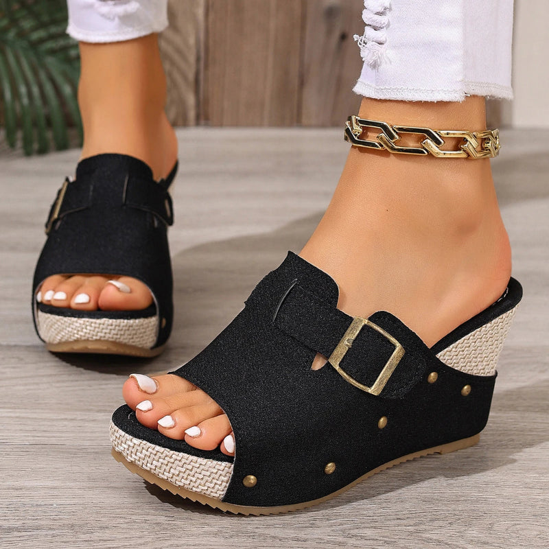 Sienna Peep Toe Sandals