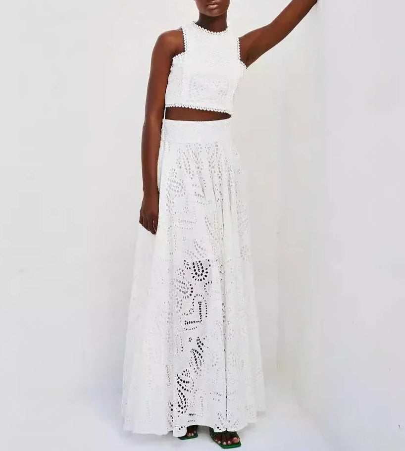 Aria Embroidered Set