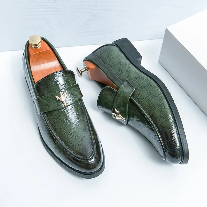 Gianni Crest Leather Loafer