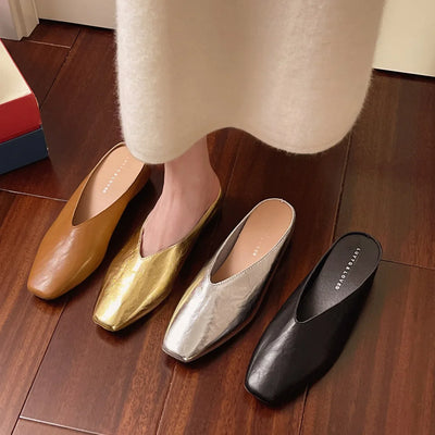 Mia Retro Slippers