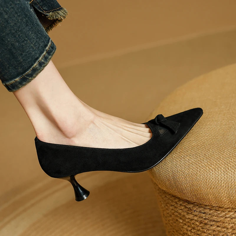 Classic Pointed Toe Heel Pumps