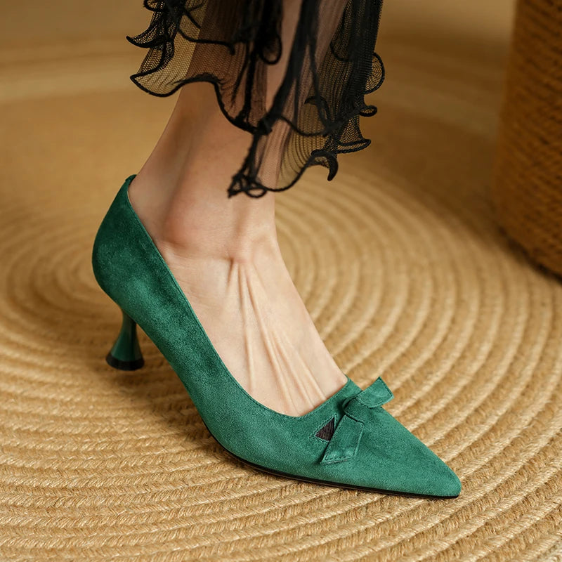 Classic Pointed Toe Heel Pumps