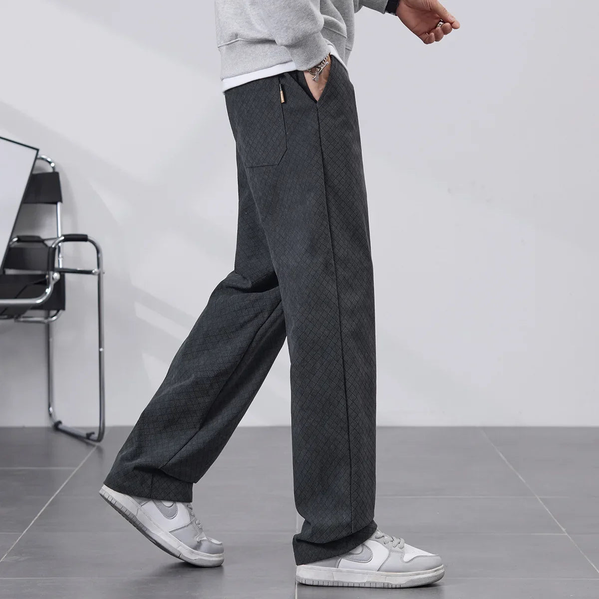 Ethan Fleece-Lined Straight-Leg Pants – Men’s Winter Casual Trousers