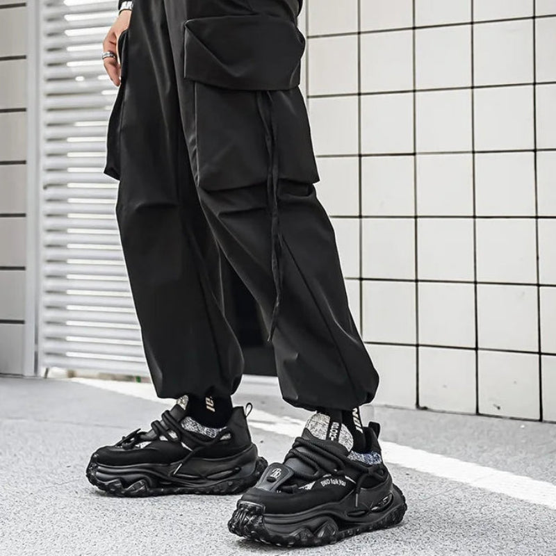 Axel Motion Sneakers
