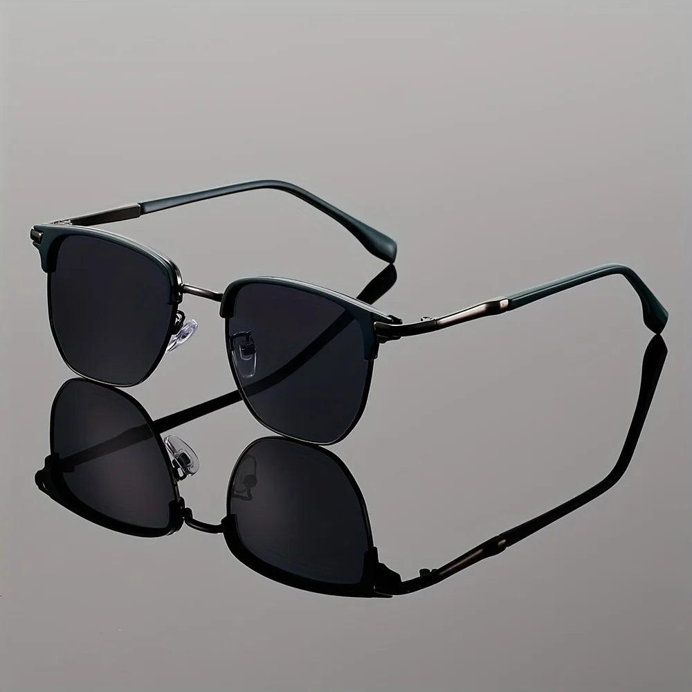 Noir Élite Square Sunglasses