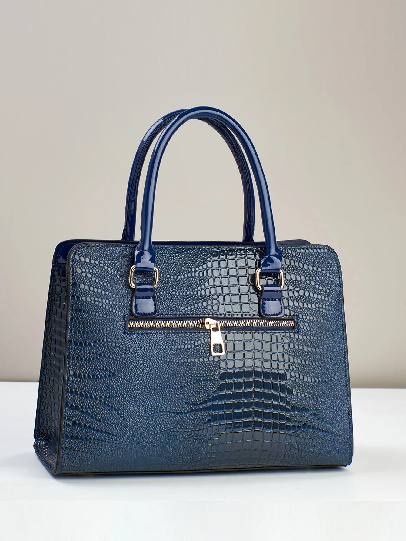 Milano 32 Croco Bag