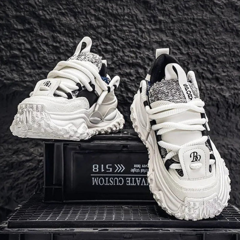 Axel Motion Sneakers