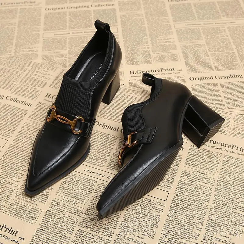 Elena Pump