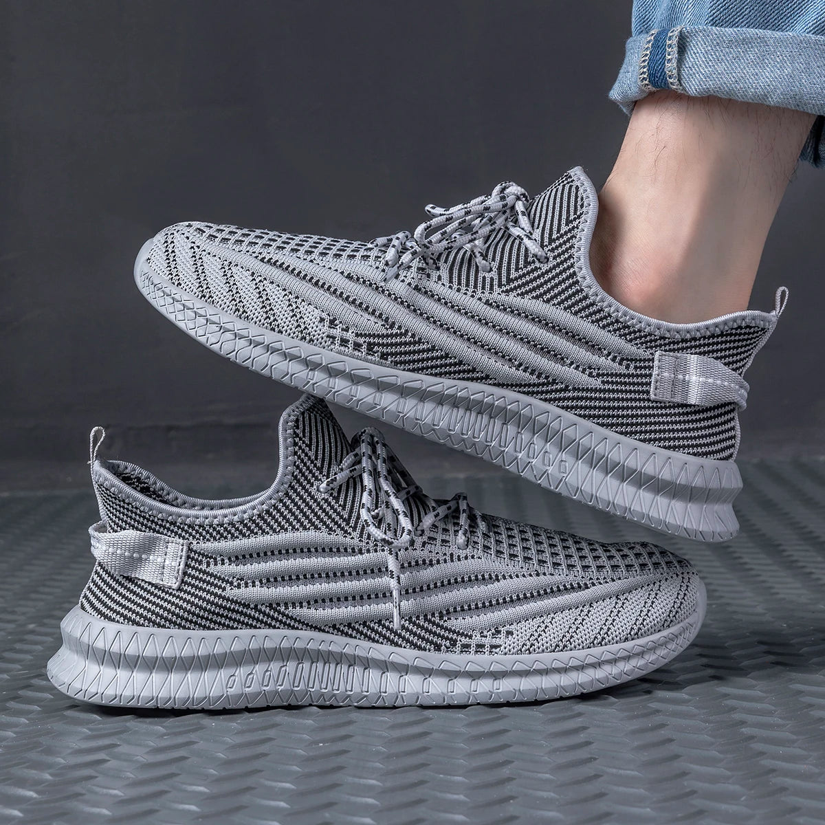 Luca Slip-On Sneakers – Men’s Breathable Casual Walking Shoes