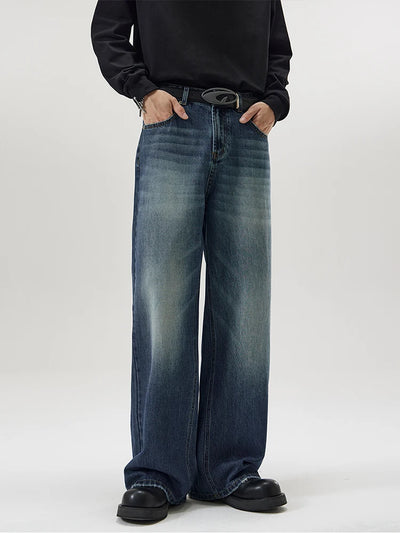 Darin Distressed Jeans