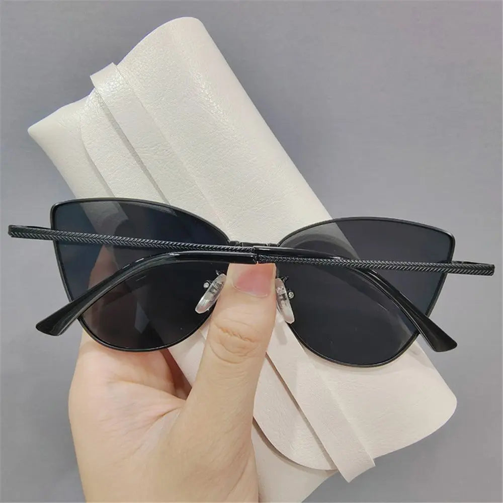 Zara Cat Eye Shade