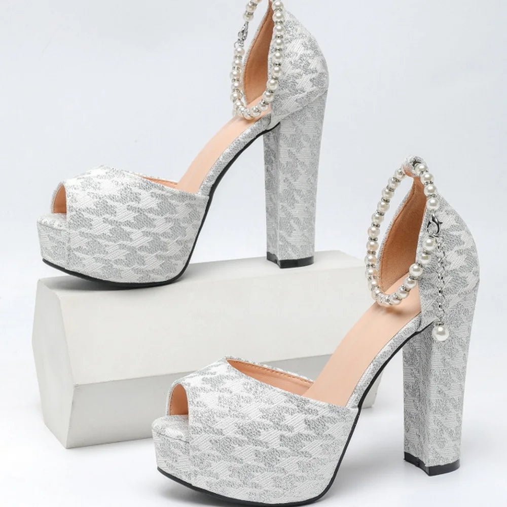 Carmen Perla Sandals