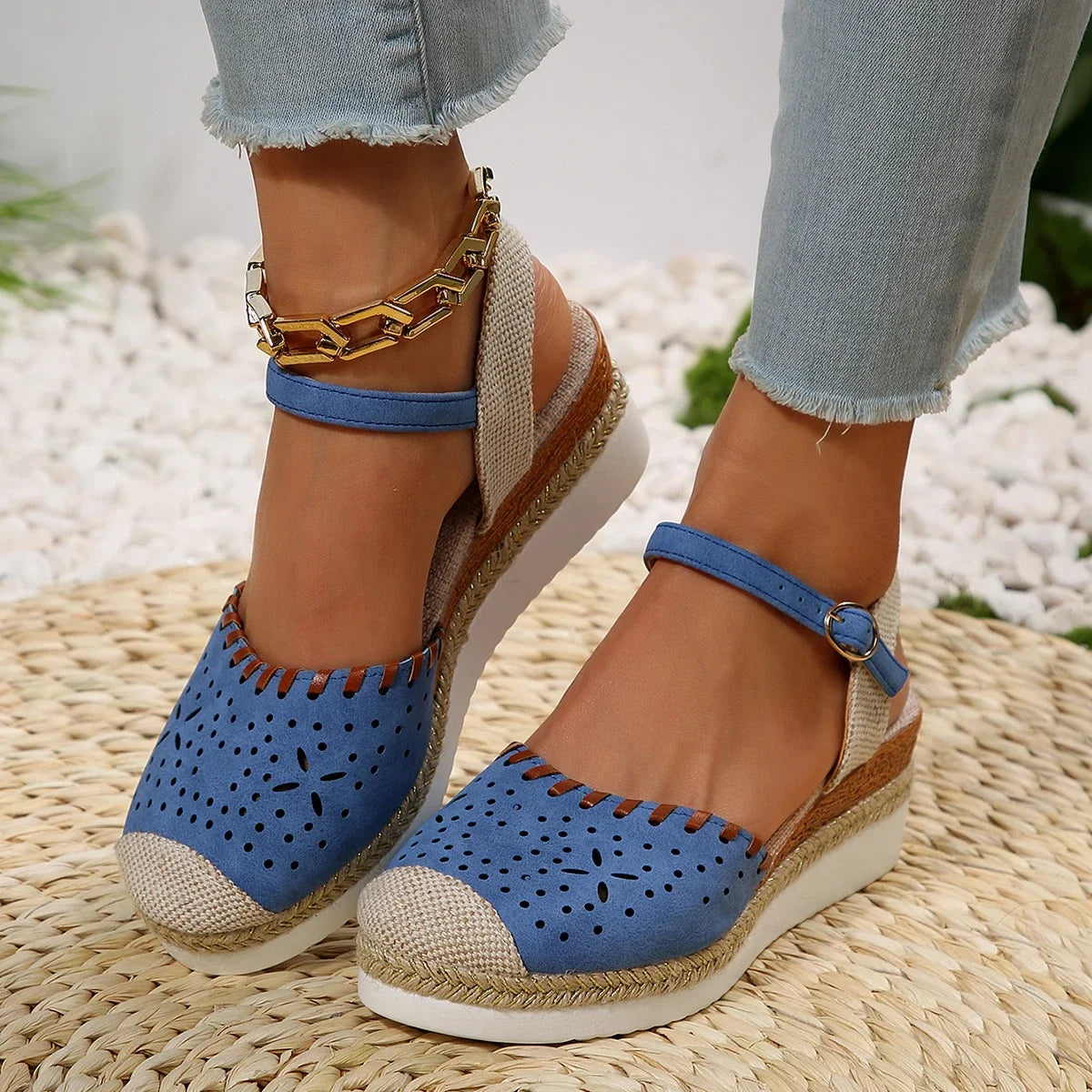 Mara Closed-Toe Wedge Sandals – Women’s Summer Espadrilles with Buckle Strap