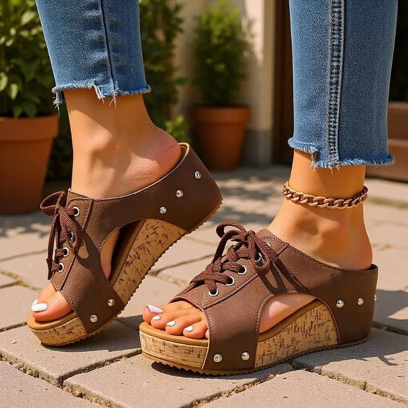 Solea Comfort Lift Sandals