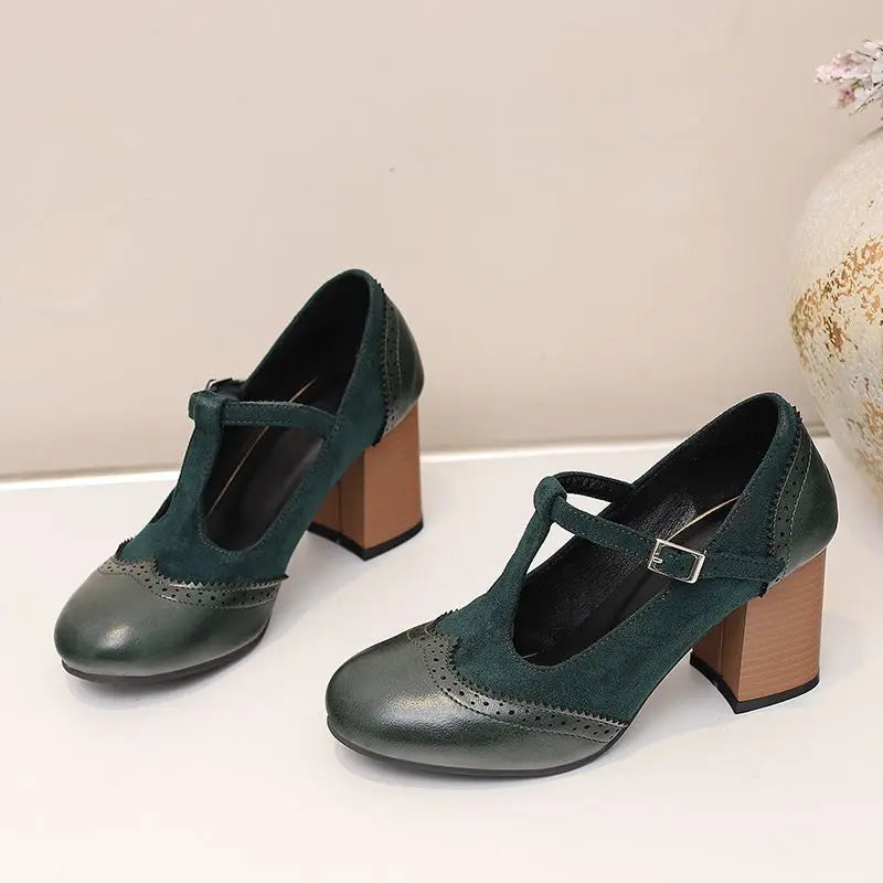 Ivy Buckle Heels Classic Round