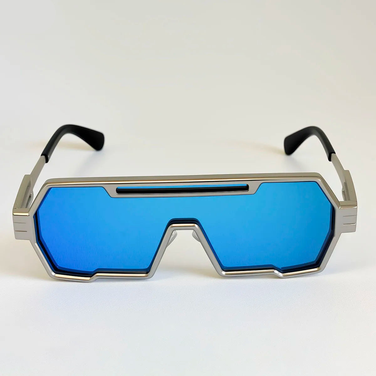RB Futuristic Shape
