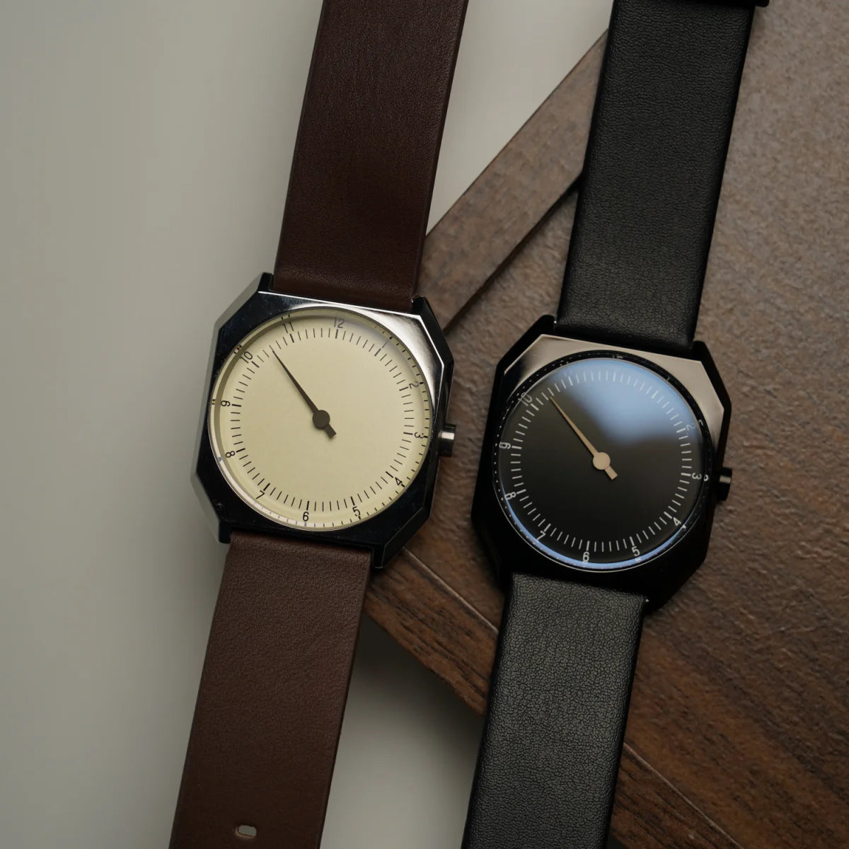 Apex Wheel Dial Quartz Watch