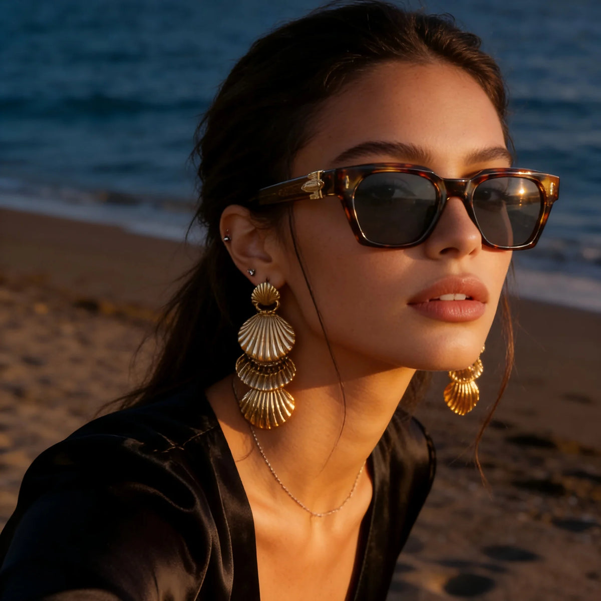 Dante Thick-Frame Square Sunglasses