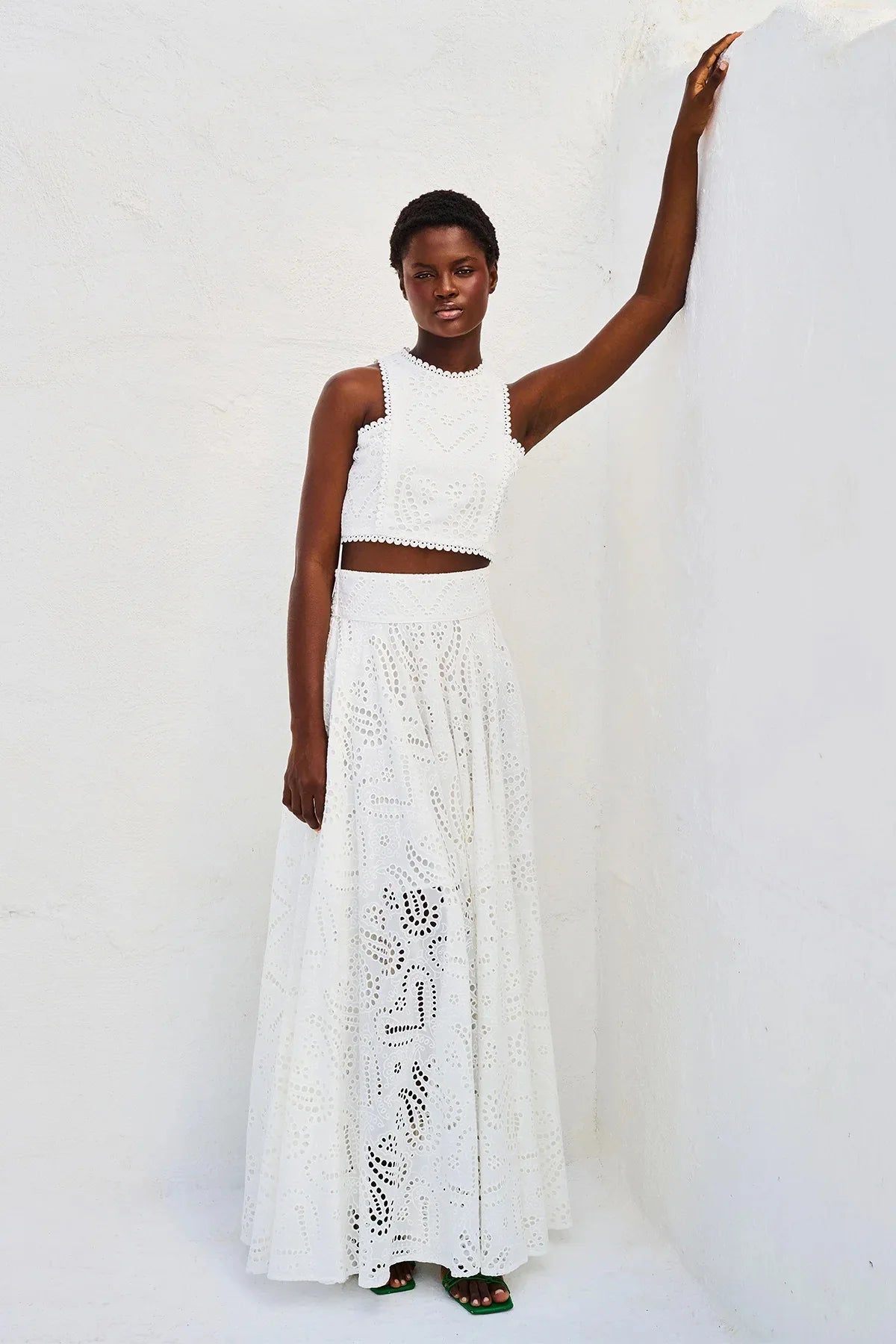 Aria Embroidered Set