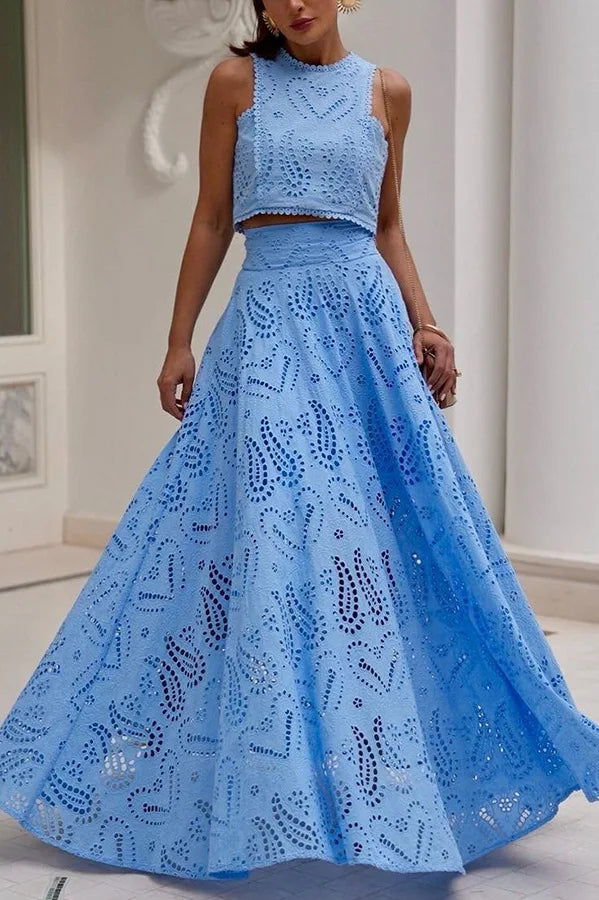 Aria Embroidered Set
