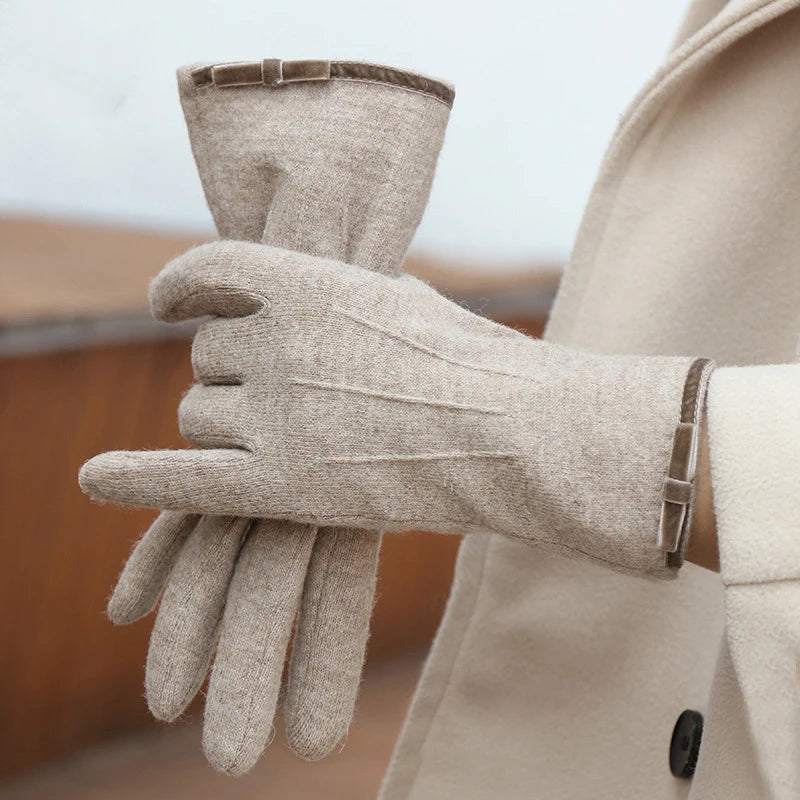 Erin Cashmere-Blend Touchscreen Gloves