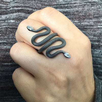 Zephyr Cobra Snake Ring