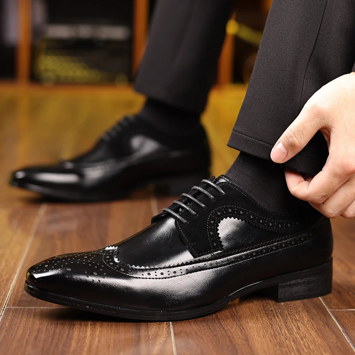 Carver Oxford Brogue Shoes