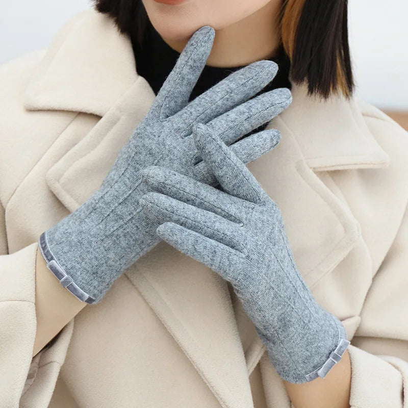 Erin Cashmere-Blend Touchscreen Gloves