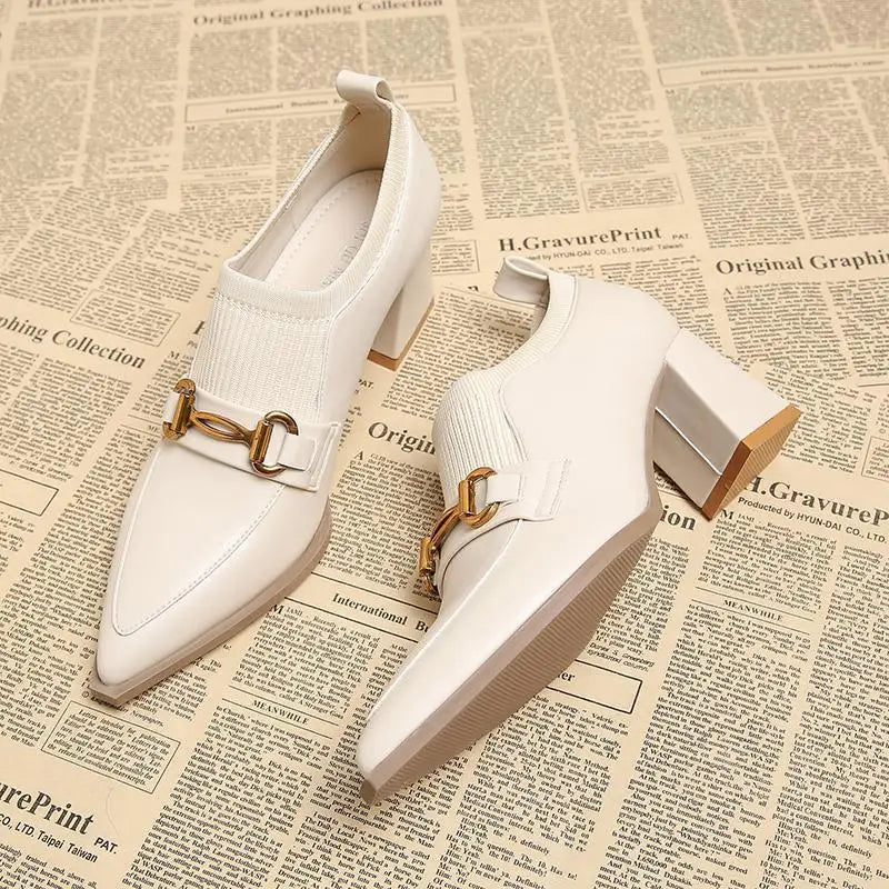 Elena Pump