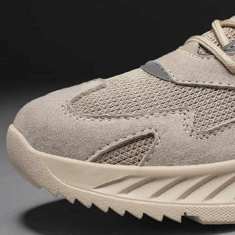 Bruson Walking Shoes