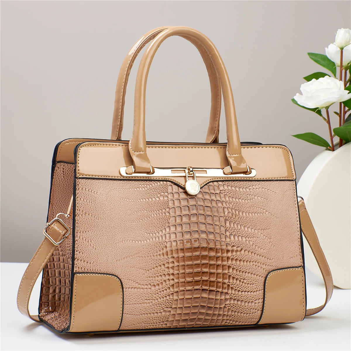 Milano 32 Croco Bag