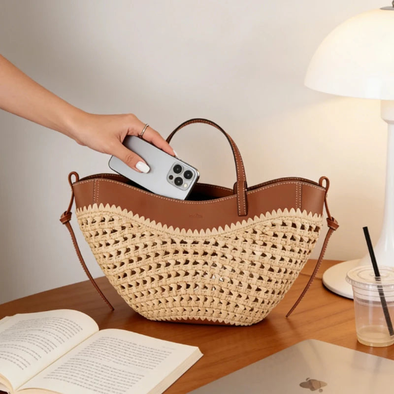 Ruffa Circle Straw Bag
