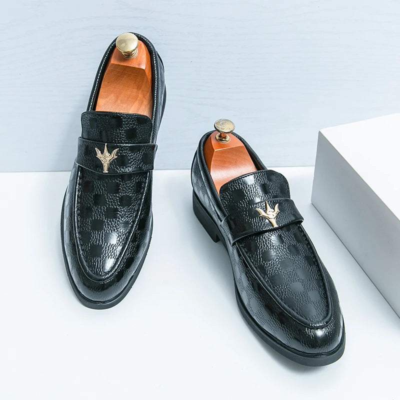 Gianni Crest Leather Loafer